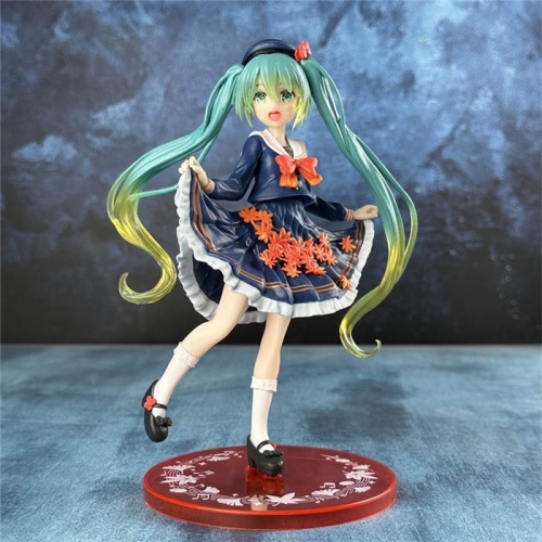 Hatsune Miku Lolita Figure VAC12255