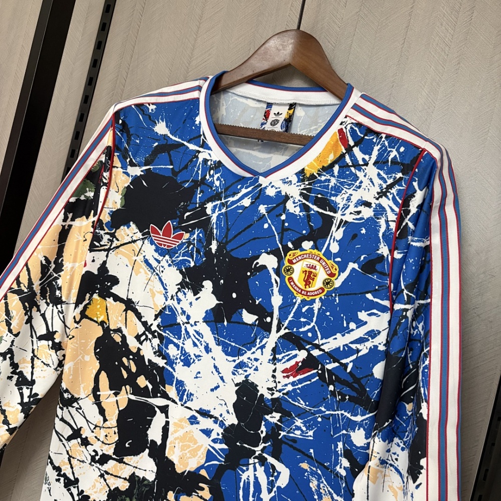2026/27 Manchester United Long-sleeved Special Edition Jersey