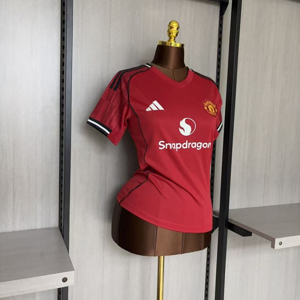 2025/26 Manchester United Women's Home Jersey