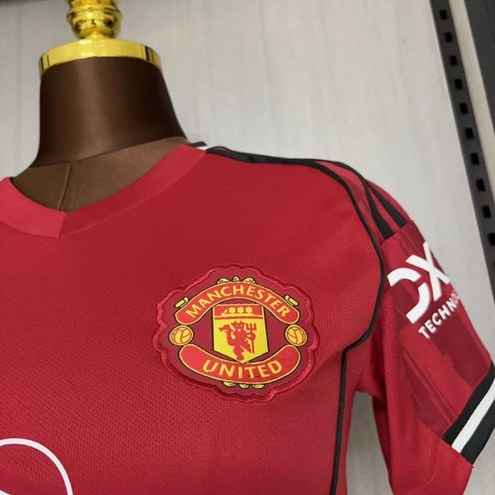2025/26 Manchester United Women's Home Jersey