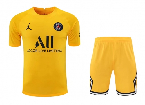 2022 Paris goalkeeper yellow PSG