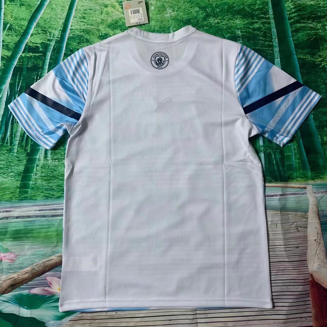 22-23 Manchester City Training Kit