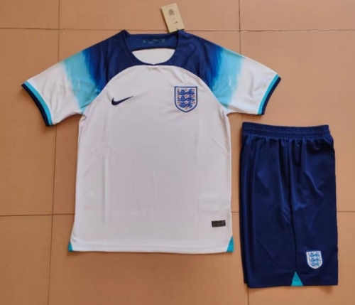 22-23 England Home Adult Kit + Socks