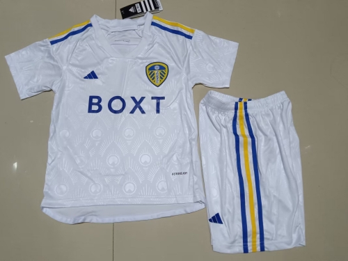 23-24 Leeds United home kids+socks