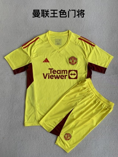23-24 Manchester United Yellow Goalkeeper Kids+Adults