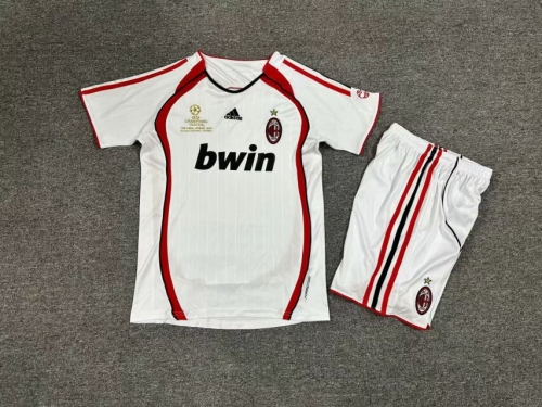 06-07AC Milan away retro kids