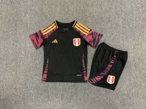 24-25 Peruvian away kids