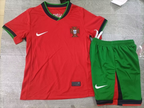 24-25 Portugal home kids+ socks