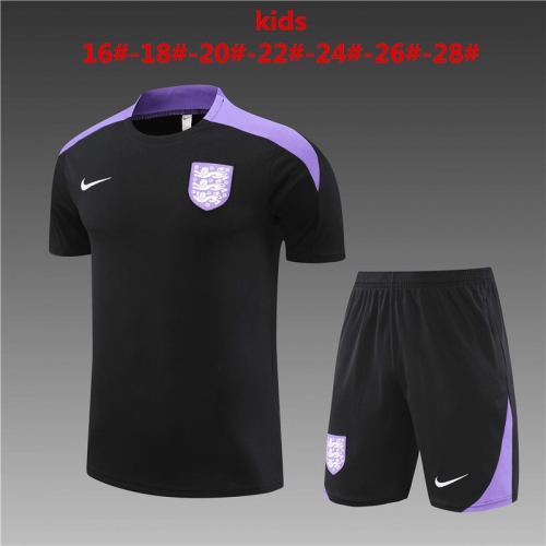 24-25 Short sleeved England Black Kids+Adult Training Set