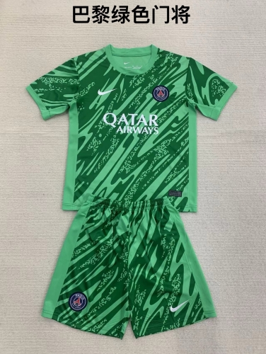 24-25 PSG Paris Green Goalkeeper Kids+Adult Set