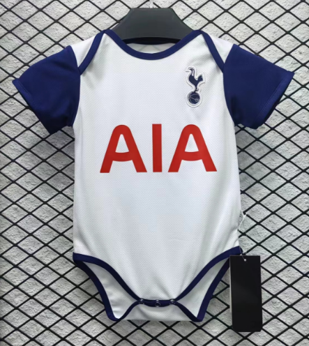 24-25 Tottenham Hotspur home BB style