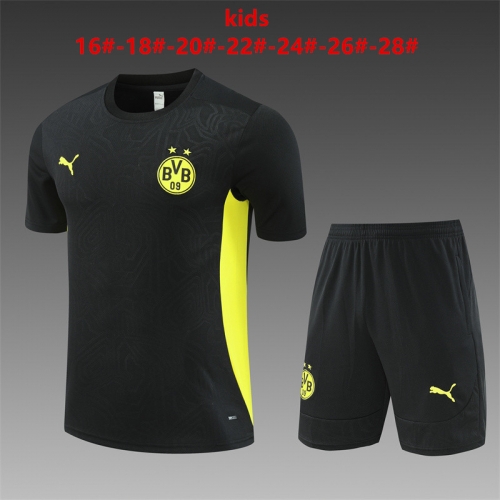 24-25 short sleeved Dortmund black training suit kids+adult set