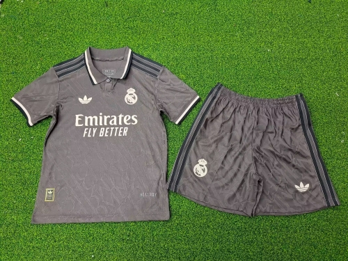 24-25 Real Madrid 2 away kids player version