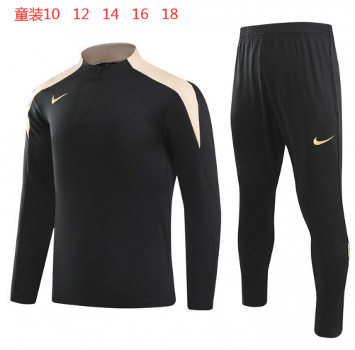 24-25 Nike Black Half Pull Kids+Adult Training Clothes