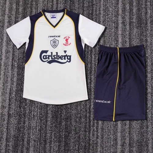 Retro 01-02 Liverpool away kids