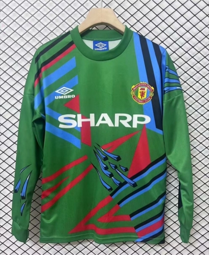 Retro, 1992-93 Manchester United goalkeeper green long sleeved