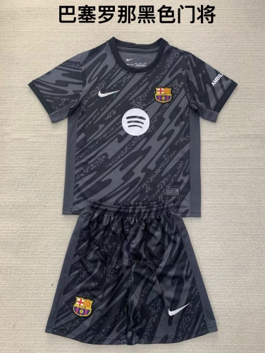 24-25 Barcelona Black Goalkeeper Kids+Adult Set