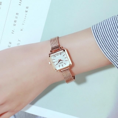 Rose gold-white