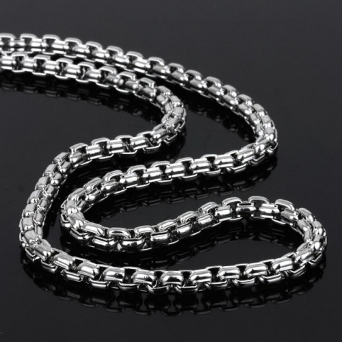 New Fashion Korean Style Aggressive Men'S Thick Chain Titanium Steel Necklace Stainless Steel Square Necklaces