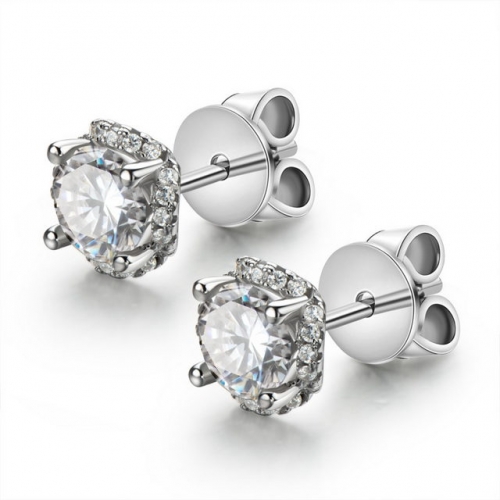 925 Sterling Silver Earrings Mozanstone Earrings Small Fresh Ladies Earrings Wholesale Sterling Silver Products
