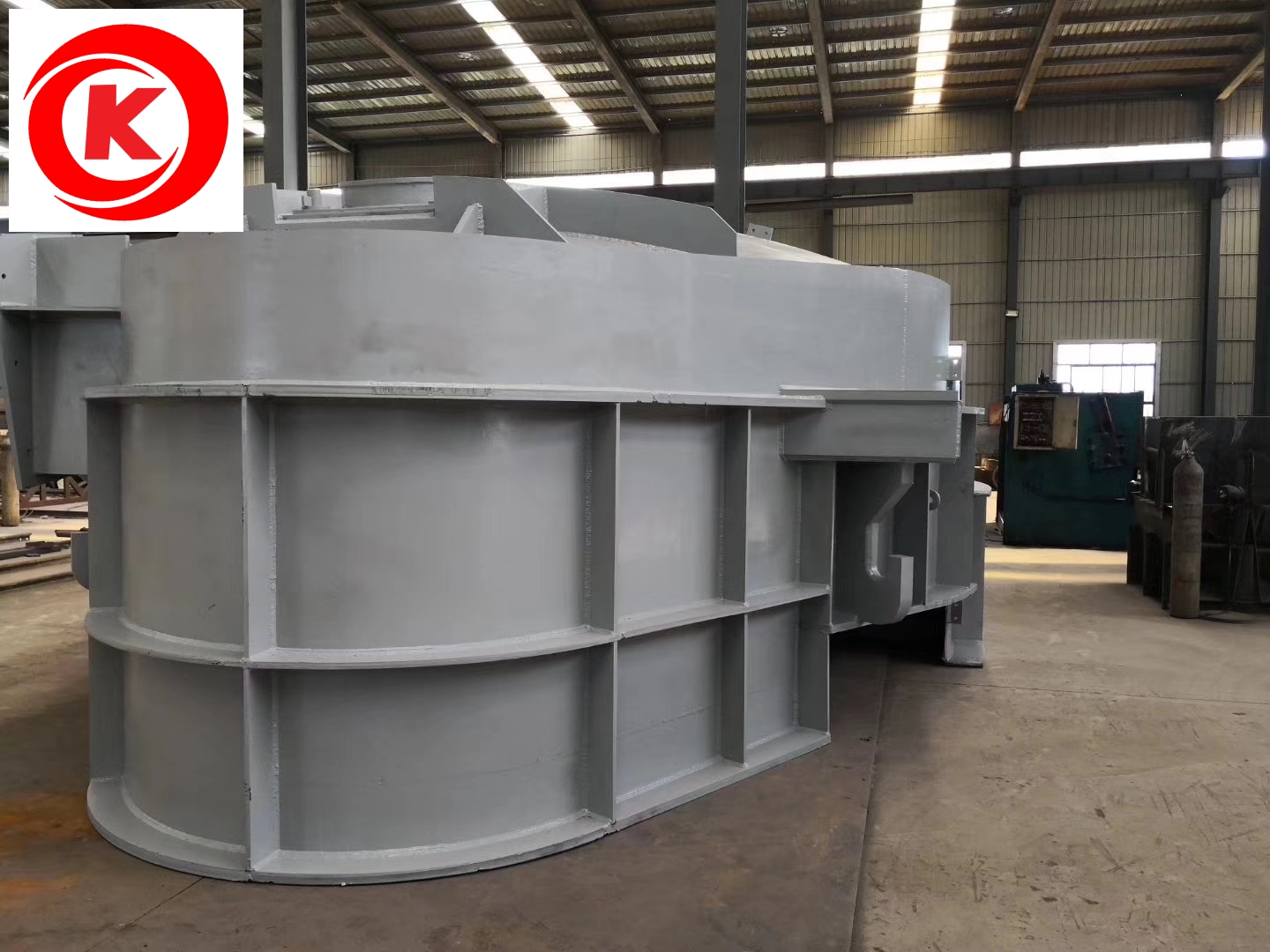 Submerged arc furnace for ferrosilicon, ferromanganese, ferrochromium