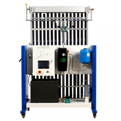 Énergie Renouvelable Production D'Eau Chaude: Thermosiphon Chauffe-Eau Solaire Capteur De Tube À Vide Sur Châssis Métallique Matériel D'enseignement Matériel De Formation À L'énergie Verte