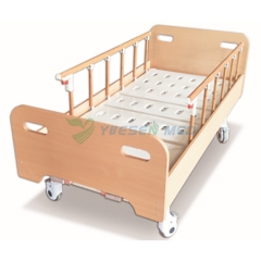 Cama de enfermería manual médica de doble manivela con cabezal anticolisión de aleación de aluminio YSGH1053