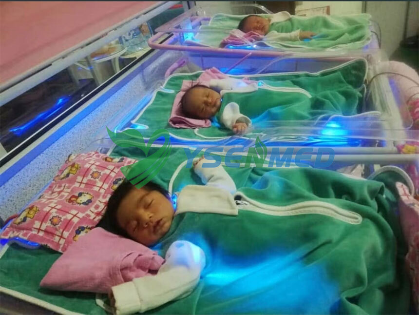 Dr. SULLYS from Malaysia Finds the YSHBB-II Infant Jaundice Treatment Device Practical and Attractive