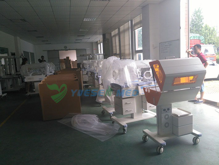 Infant Phototherapy Unit / Baby Phototherapy Machine Manufacturer