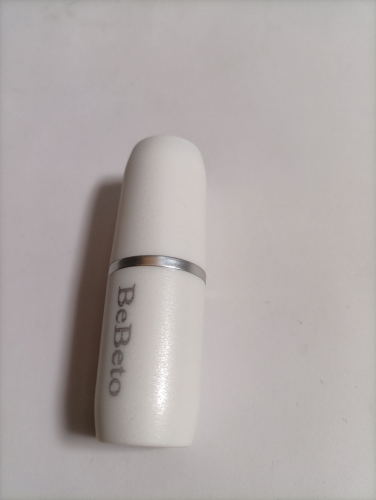 BeBeto Colorless Lipsticks deeply moisturize and prevent dryness