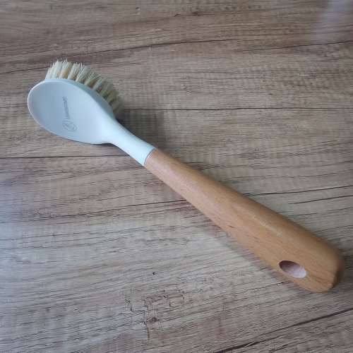 LENGMOMO Long-handled cleaning brush, Animal bristles for brush-making