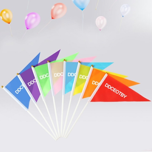 DDCEOTBY 100 small triangular flags kindergarten performance props