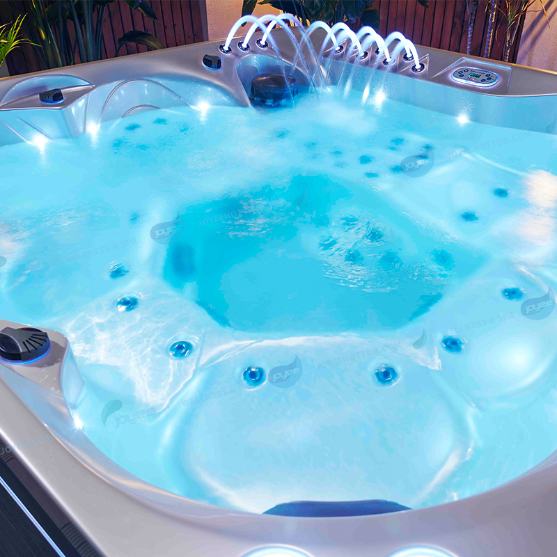 Video-Transforming Your Outdoor Garden with JOYEE Outdoor Hot Tub Spa