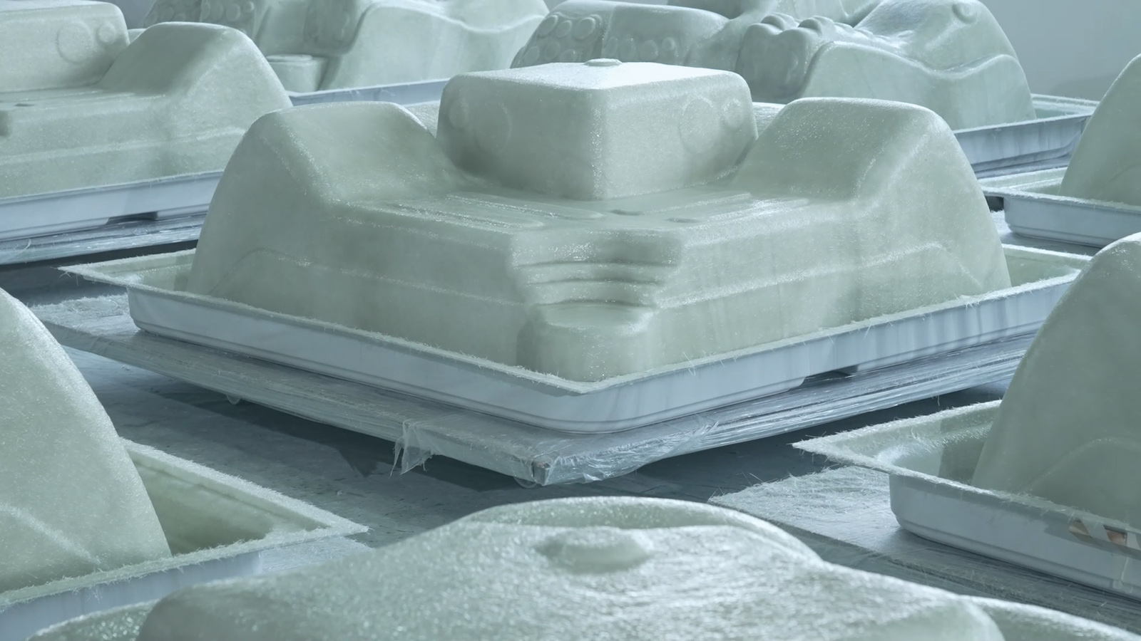 JOYEE 5 persons hot tub.