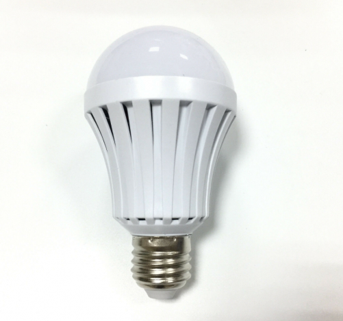 E27 LED Bulb Lamp 9 Watt Emergency Rechargeable LED Bulb Led Feit Electric Bulb Light E14 180 Degree -20 - 40 AC165-265V 2835SMD