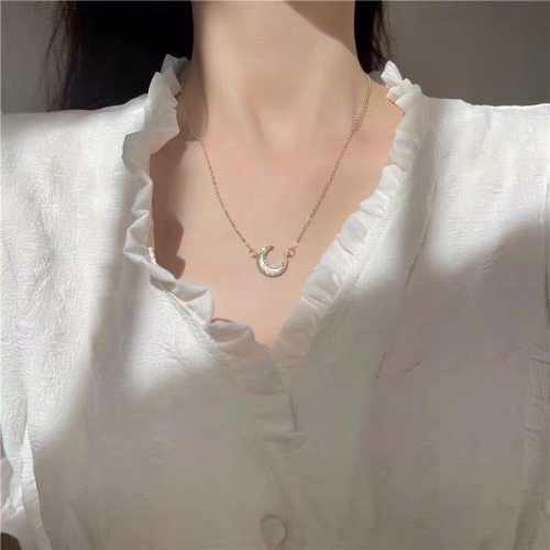 Fashion jewelry Light luxury Moon Zircon Pendant stainless steel chain copper pendant necklace for women
