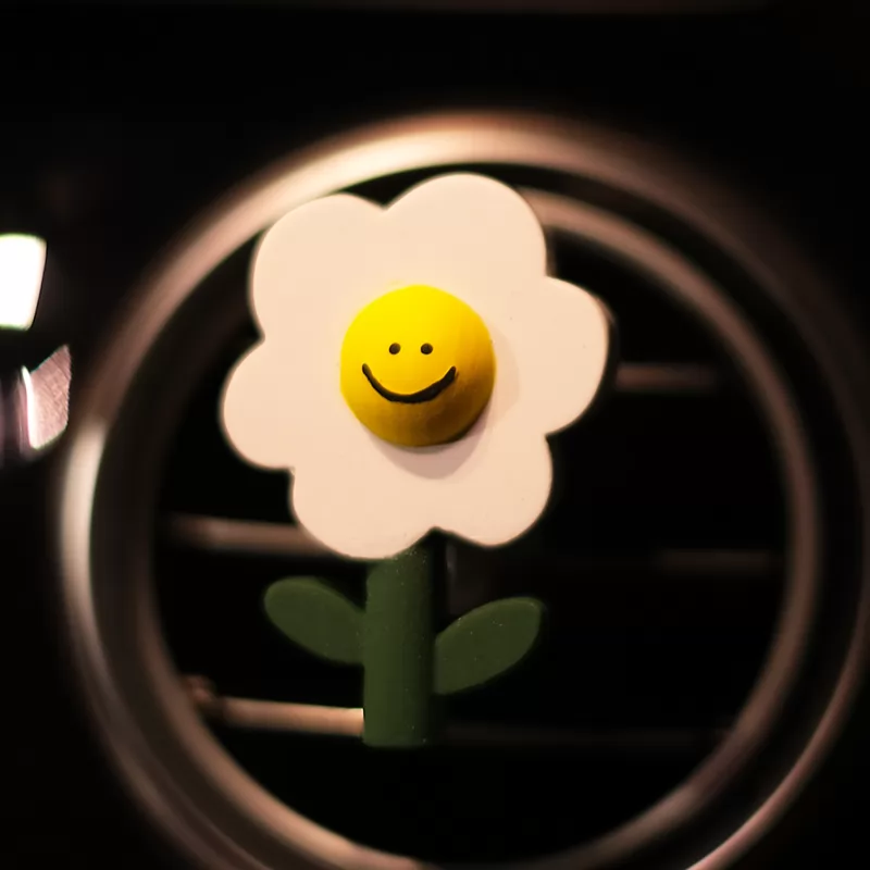 Smiling face flower