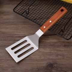 Short fried spatula leakage