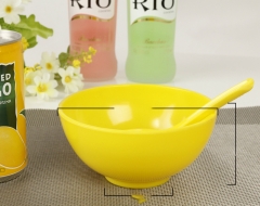 Yellow glossy 6702 with spoon