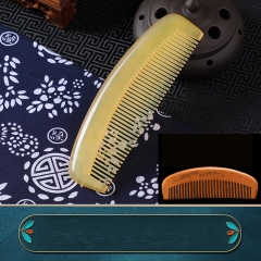 14cm old yellow horn moon comb