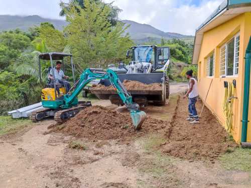 ACM FR18E mini excavator  working in Oceania