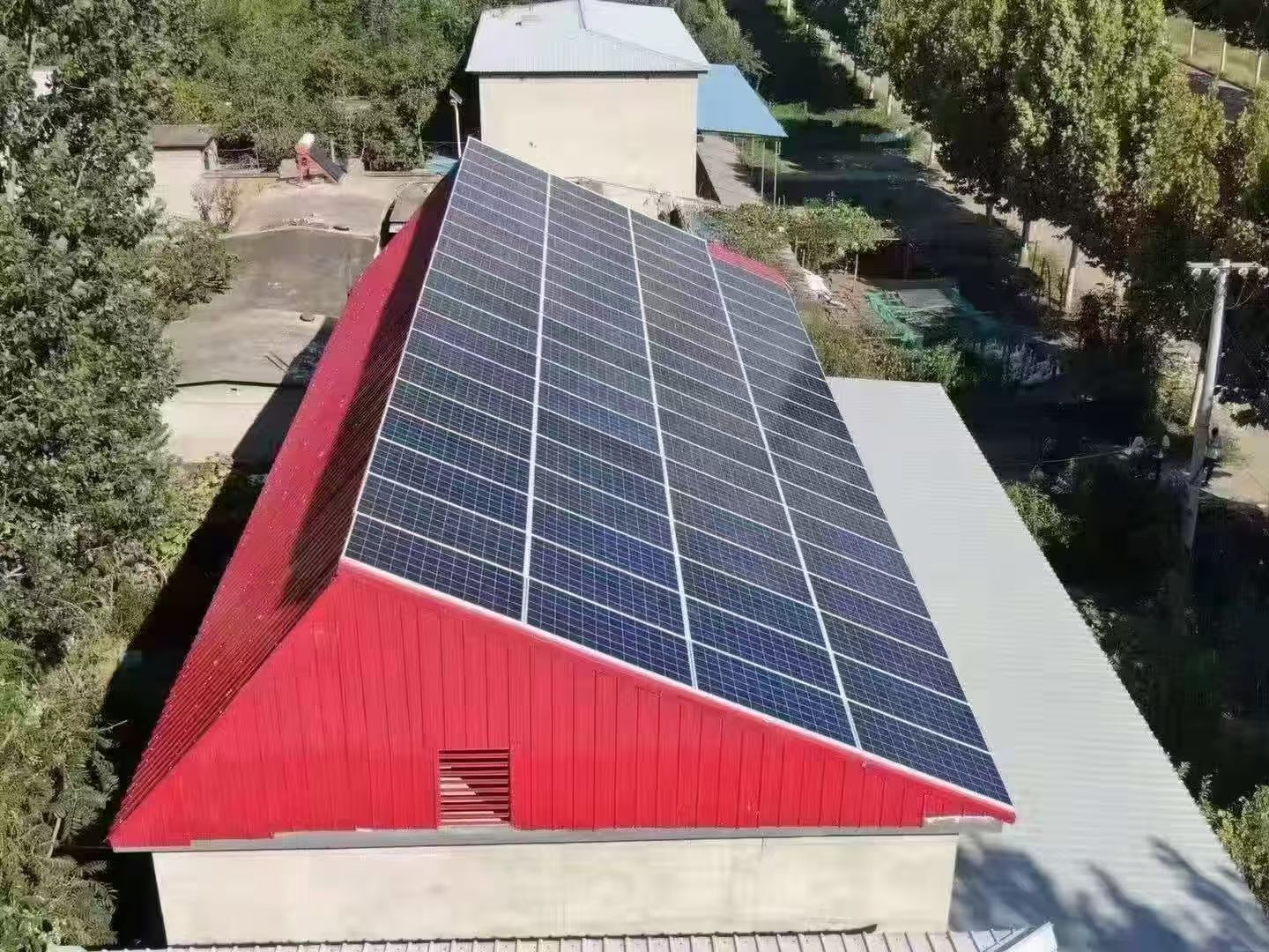 Solar photovoltaic power generation system