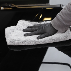 SPTA Absorbent, non-marking and lint-free towel