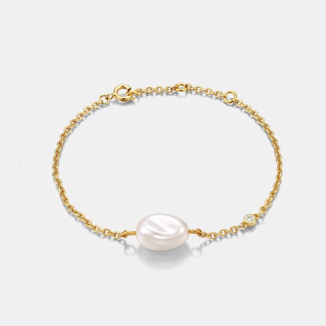 Wholesale Minimalism fresh water pearl with diamont bezel chain bracelet