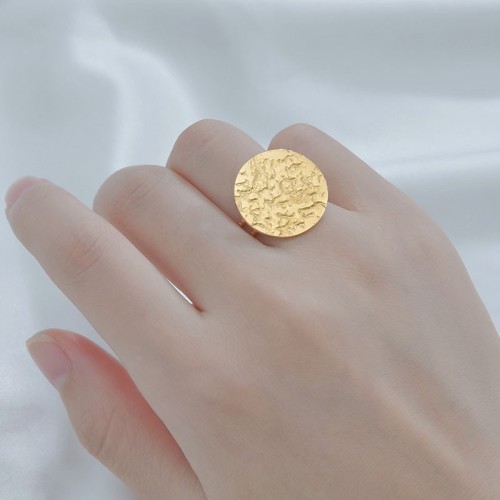 Hammered disc stainless steel adjustable ring in 14k gold plating