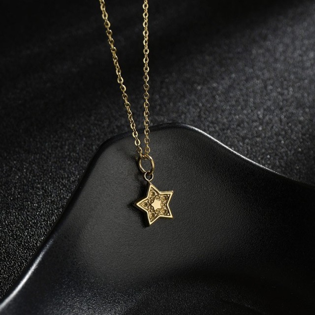 High quality stainless steel star pendant necklace in gold plating