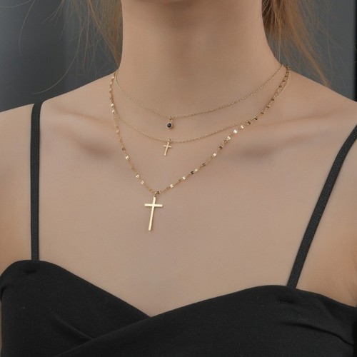 Small and big cross pendant triple layered necklace in stainless steel, Long-lasting