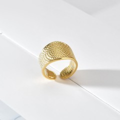 Opening dotted ring in 14k gold plating stainless steel
