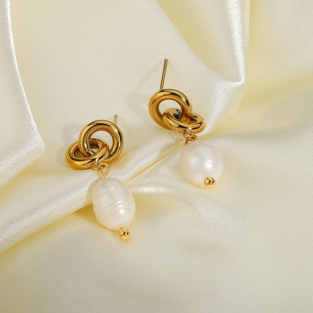 Round link with oval pearl drop minimalist earrings