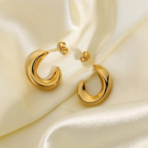Thick C-shaped hoop earrings in gold plating stainless steel jewelry